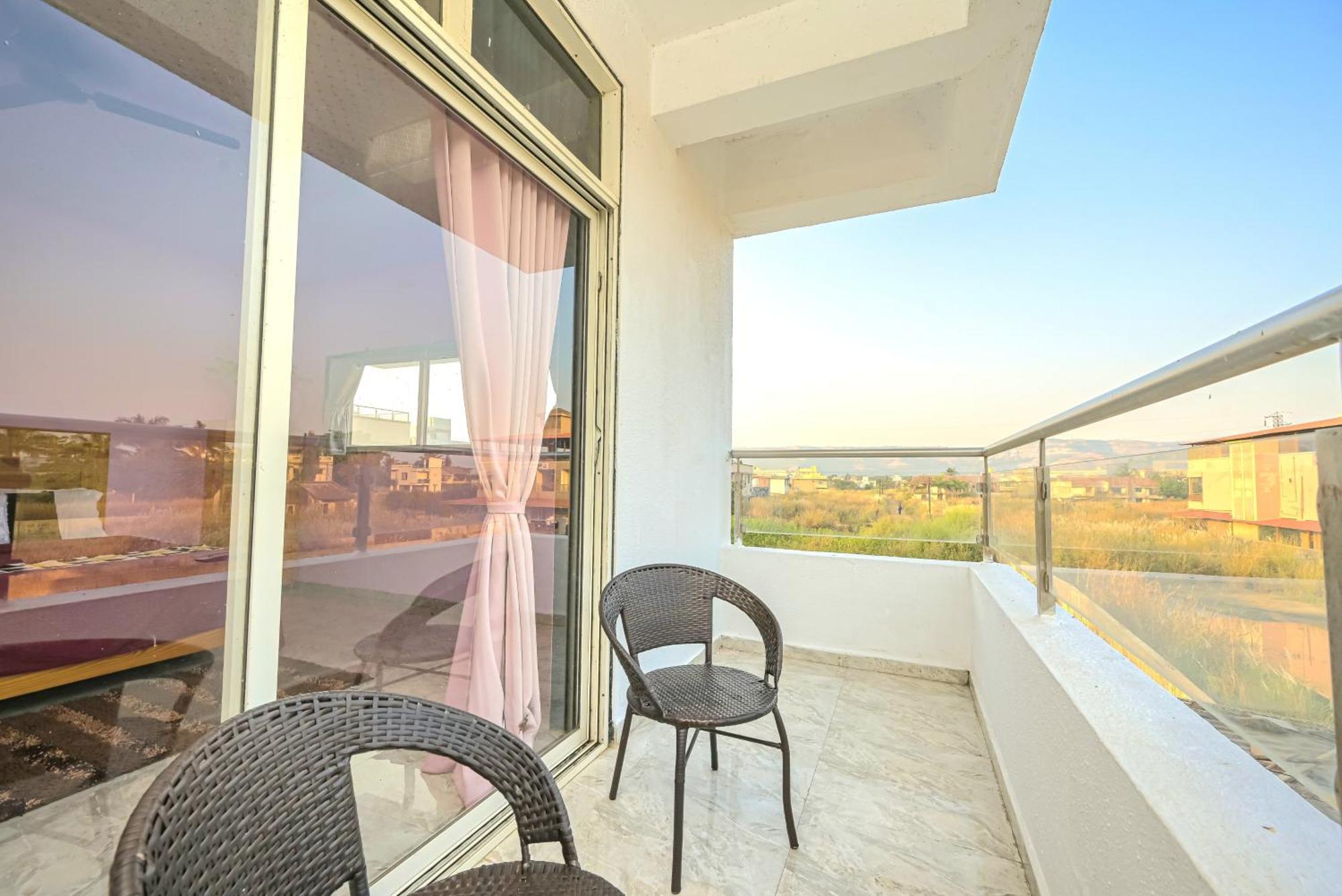 Ll Empyrean Stays II 6Bhk Big Daddy Villa II Private Pool II Ac II View Ll Lonavala Bagian luar foto