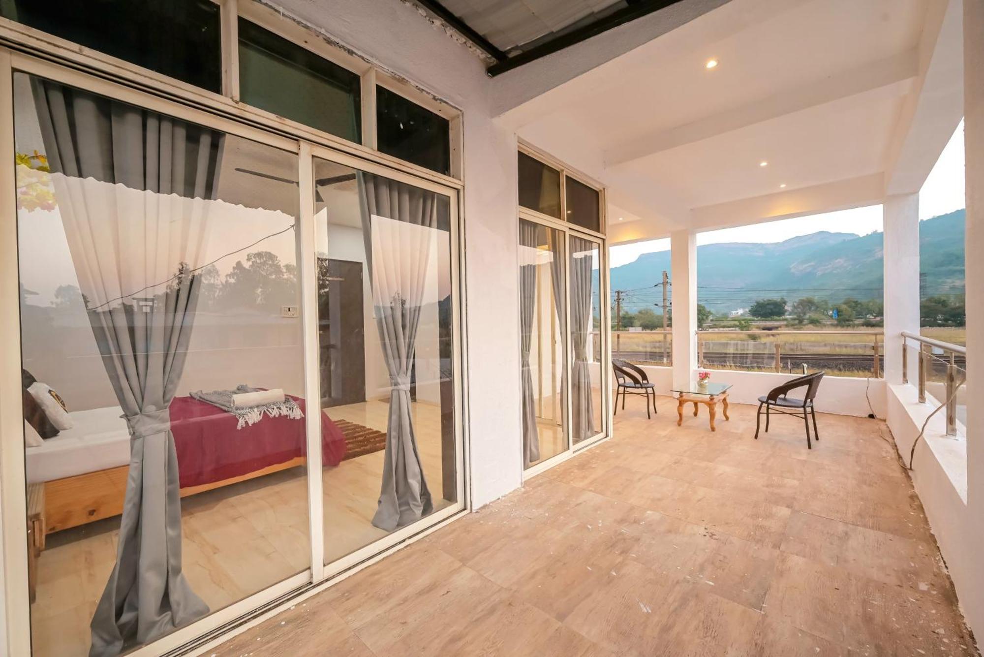 Ll Empyrean Stays II 6Bhk Big Daddy Villa II Private Pool II Ac II View Ll Lonavala Bagian luar foto